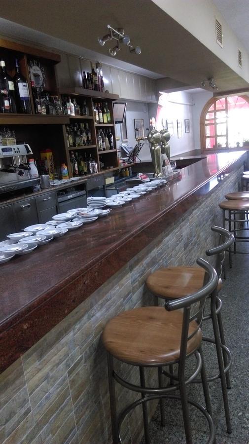 تيرويل Hostal El Busto المظهر الخارجي الصورة